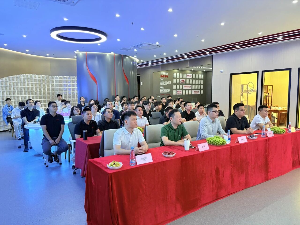 9.3從閱兵看中國智造底氣！智火柴以油品監測實力護航 “國之重器” 圖1